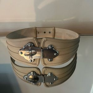 BCBGMAXAZRIA leather belt